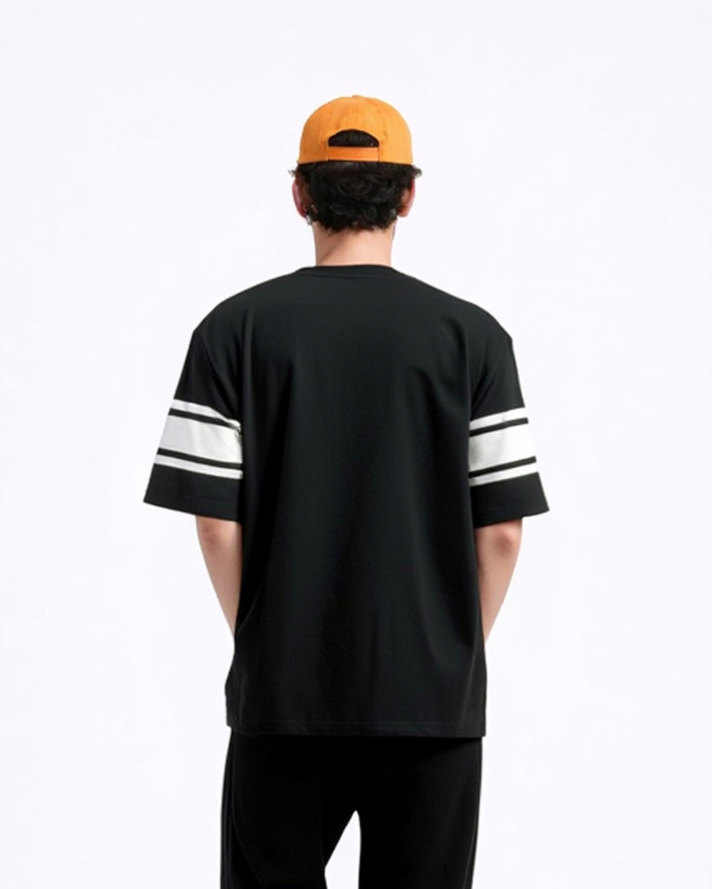 five sleeve T- shirt