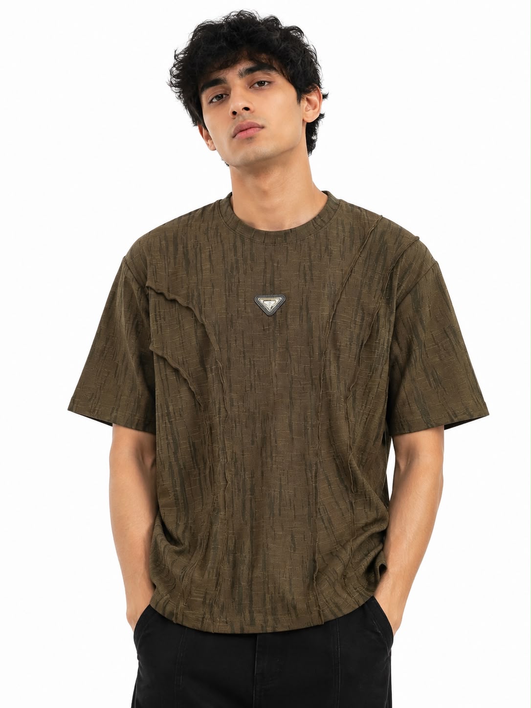 NEYBER IDORE – Oversized Textured T-Shirt