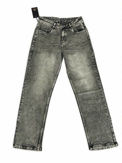 Straight Fit Jeans – Everyday Comfort, Timeless Style