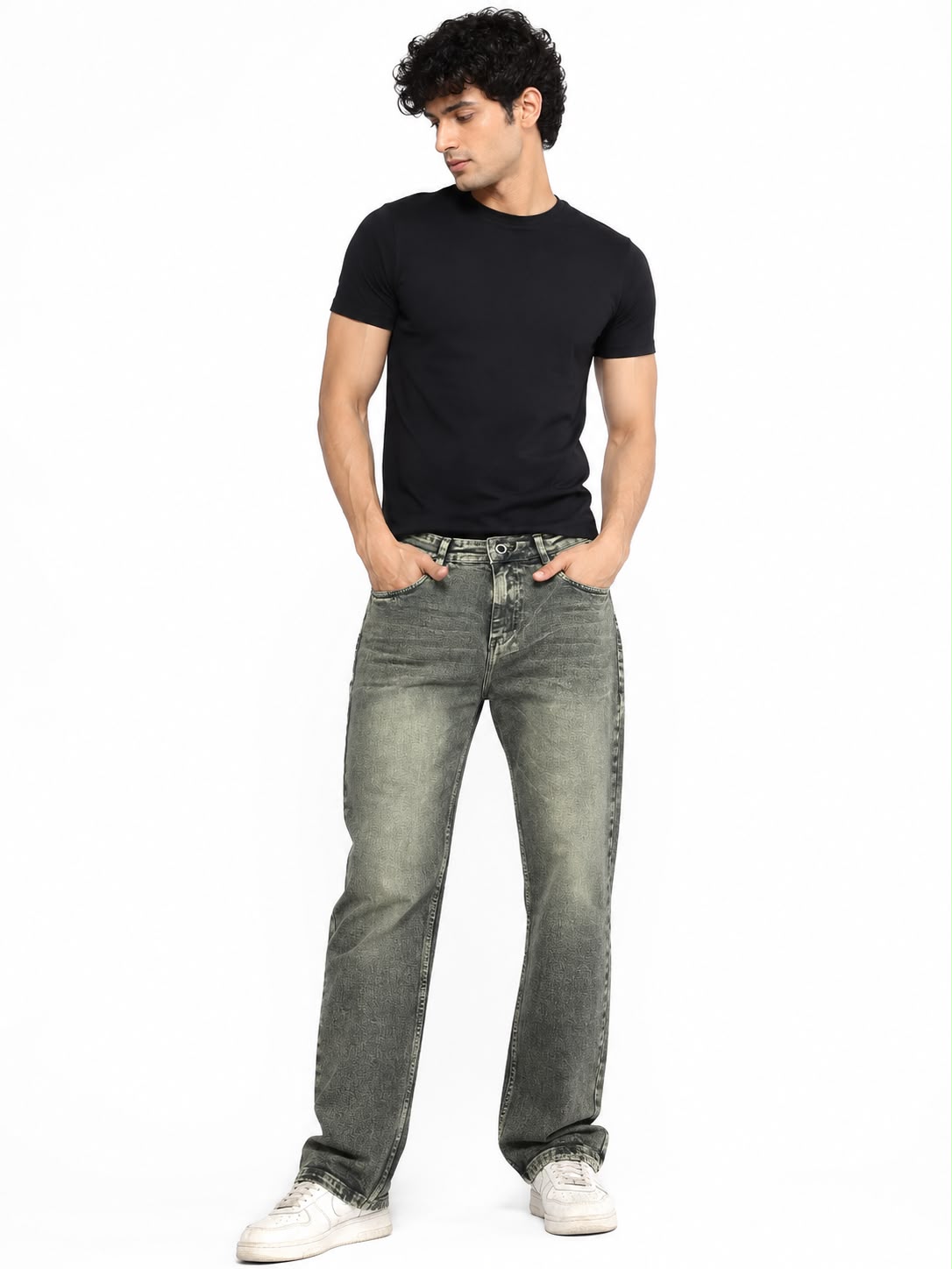Straight Fit Jeans – Everyday Comfort, Timeless Style