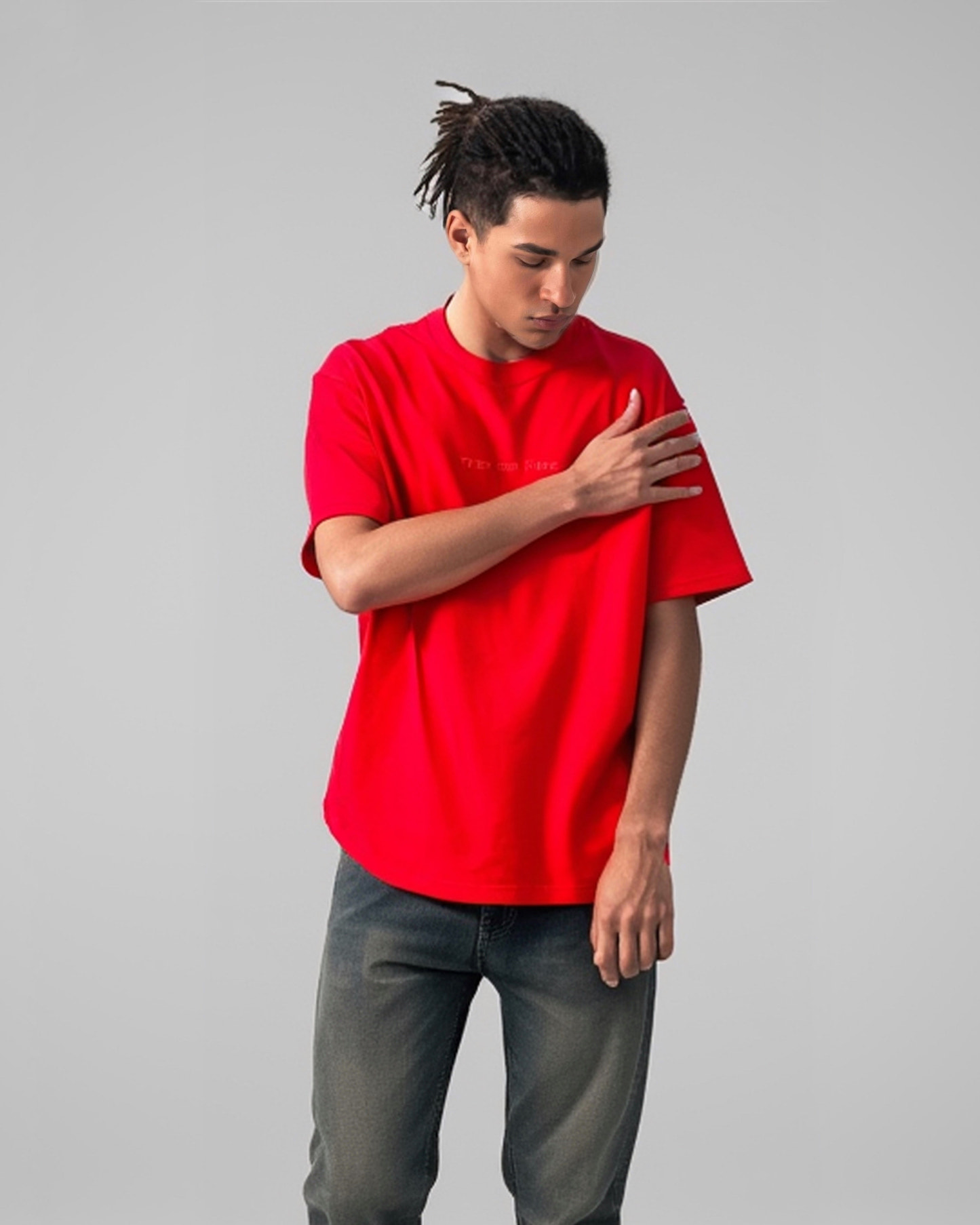 five sleeve plain T-shirt